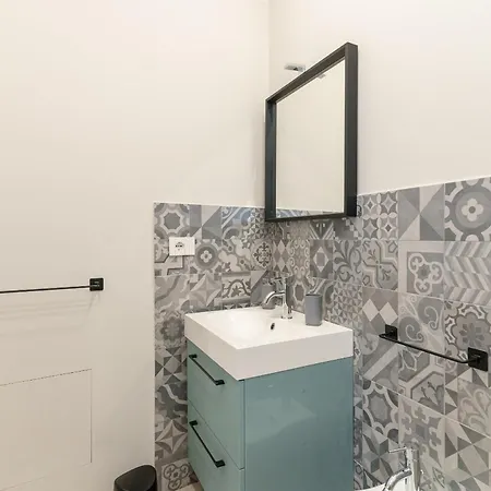 Al Palazzetto - Lavica * Catania